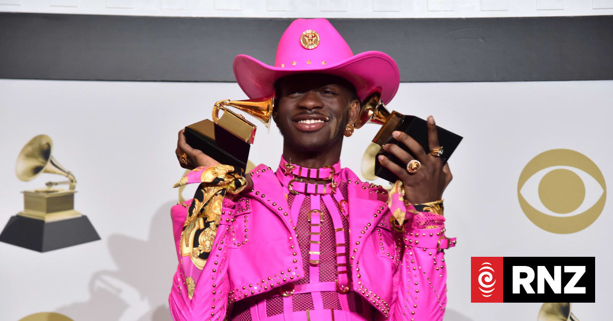 Singer Lil Nas X arrested after charging at officers, police say | RNZ
