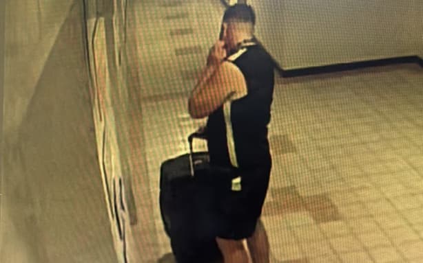 CCTV footage of Australian Simon Carman in Thailand with a suitcase that may contain the body of 17 year old Tunchanok Donhomla.