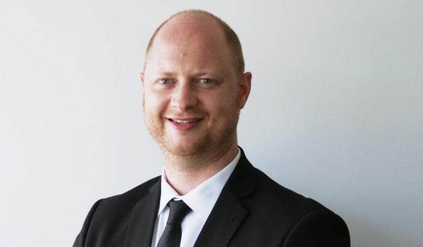NZSO Associate Principal Viola Sam Burstin