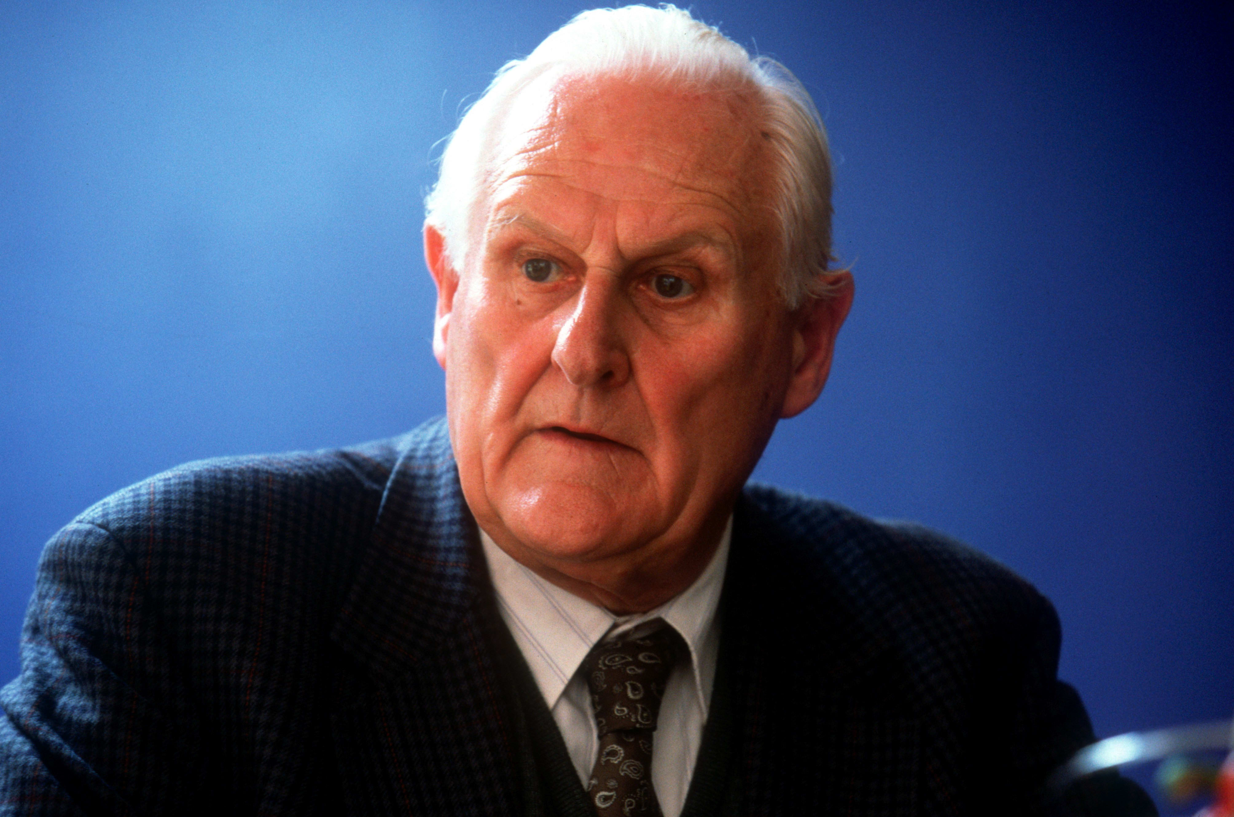 Peter Vaughan in The Mother (2003).