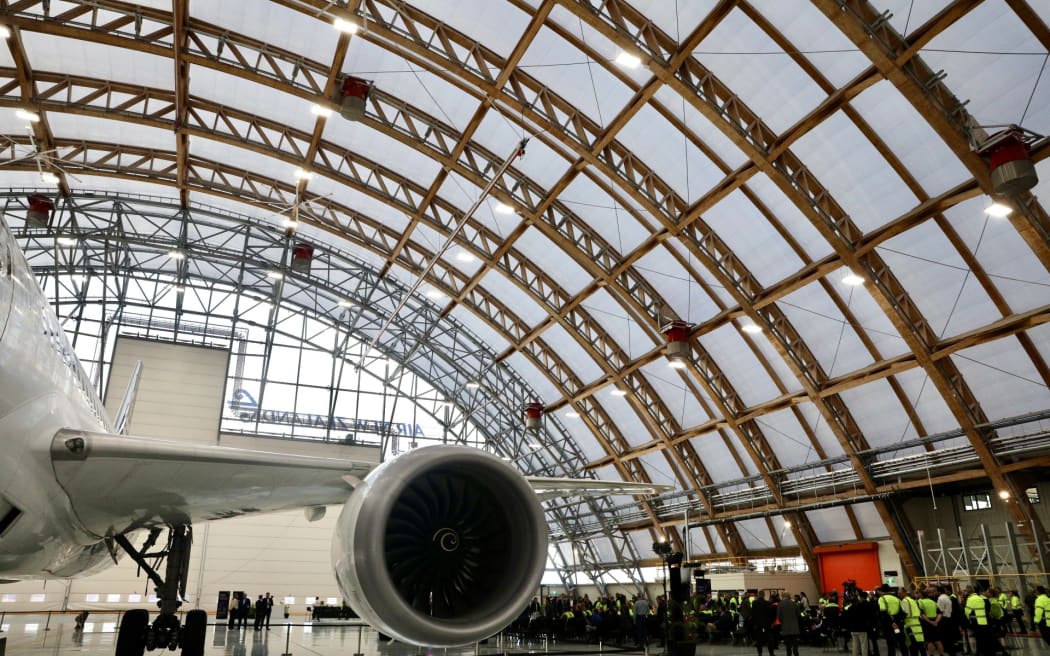 Opening of Air NZ maintenance base at Auckland Airport