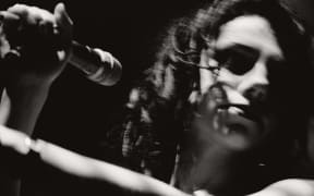 PJ Harvey performing in 1998