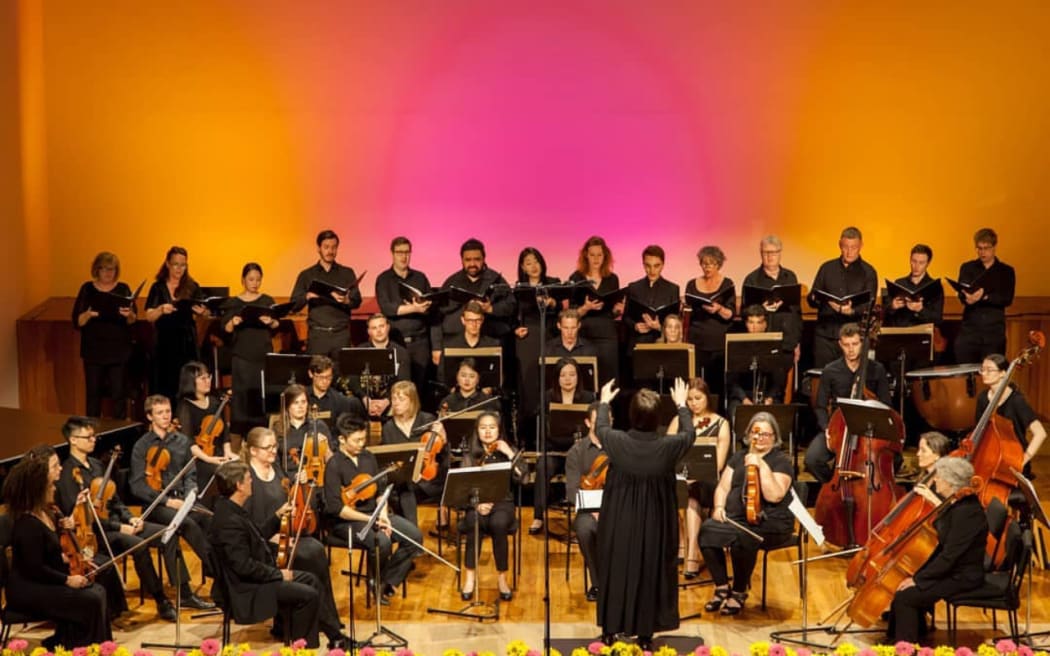 Music Director Elizabeth Lau conducts Wairua Sinfonietta.