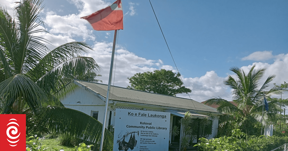 Tonga's Queen supports new public library proposal