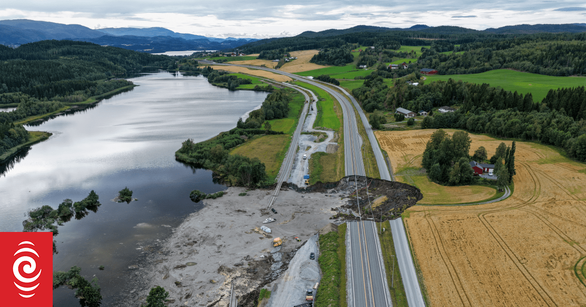 Norway sinkhole swallows motorway and railway