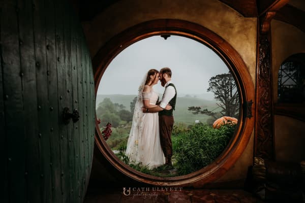 Sharik and Jessica Burgess-Stride held their wedding at Hobbiton, Waikato, on 27 October, 2025.
