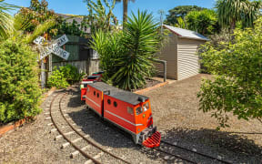 Ian Jones' miniature railway in Whanganui.