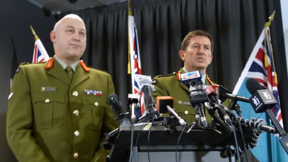 Lieutenant General Rhys Jones (left) and Major General Dave Gawn.