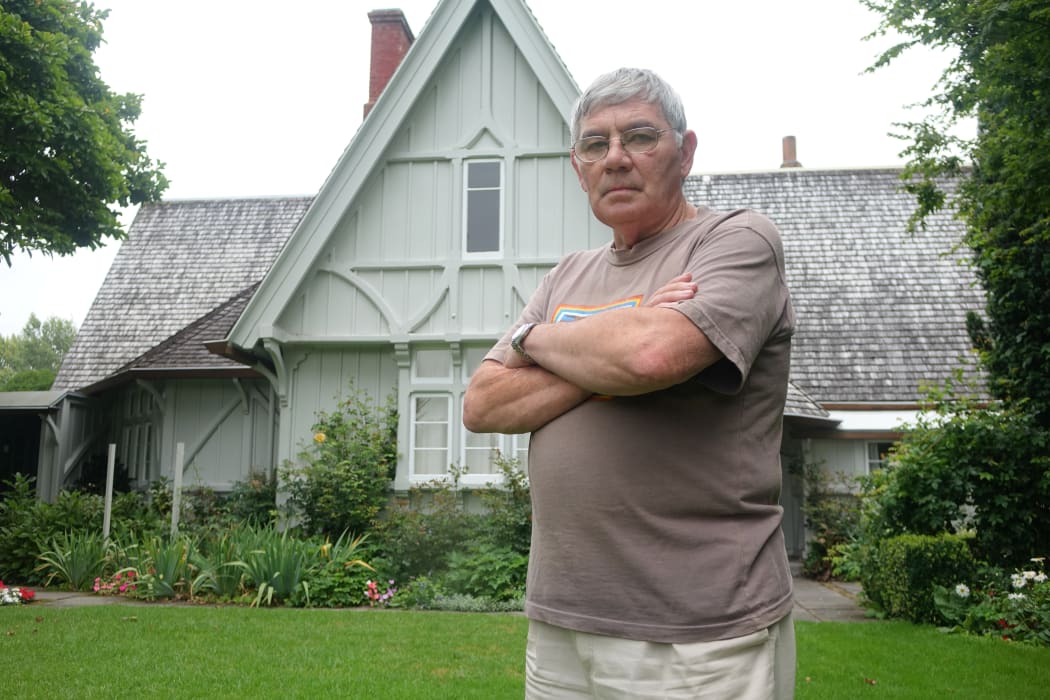 Historian Ron Lambert said he was appalled when he heard corrugated iron was even being considered to replace the Gables roof.