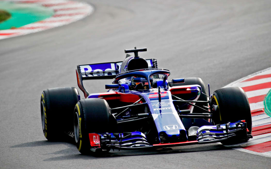 Brendon Hartley races for Toro Rosso.