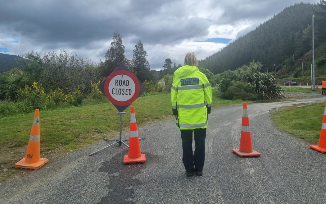 Three dead after car crashes into Marlborough river RNZ News