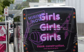 An advertisement Otago Polytechnic has put on buses to draw women’s attention to a career in construction.