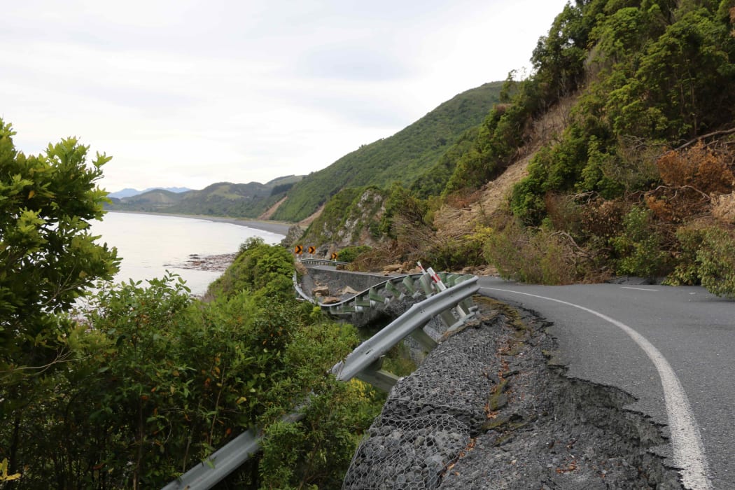 Huge slips block state highway 1, cutting off Rakautara from the rest of New Zealand
