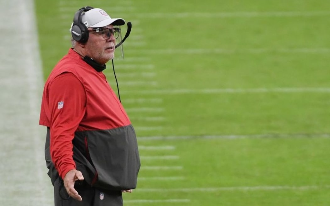 LAS VEGAS, NEVADA - OCTOBER 25: Head coach Bruce Arians of the Tampa Bay Buccaneers looks on
