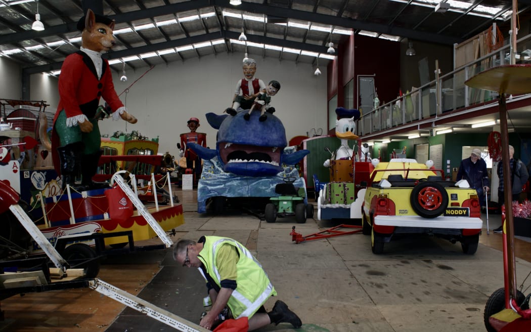 Community groups are relying on donors and sponsors to meet rising traffic management costs for Santa parades. Photo: Polly Nichols