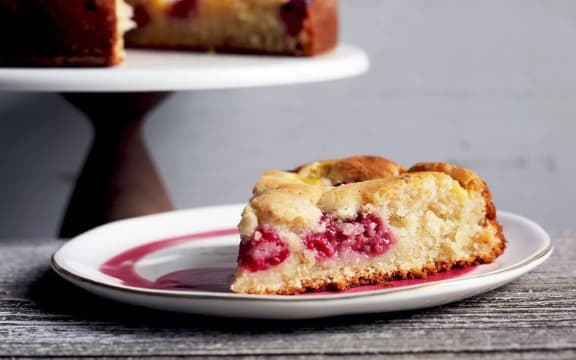 Raspberry and Peach Cake