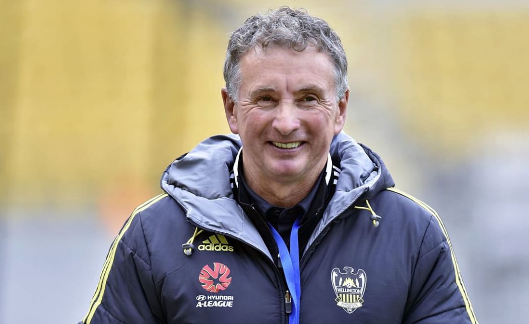 Phoenix head coach Ernie Merrick