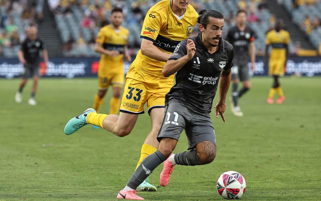 Stefan Colakovski of the Phoenix in action against Central Coast Mariners, 2024.
