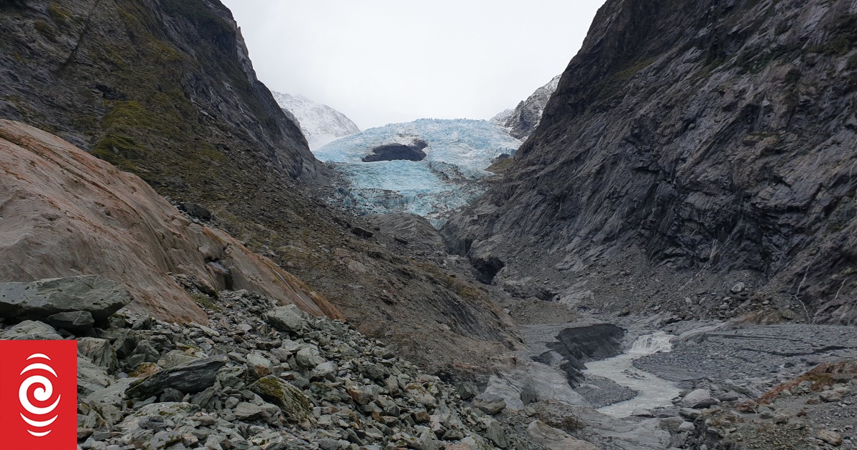 200 glaciares desaparecen en los Alpes del Sur a medida que aumenta la temperatura del océano, dice un científico