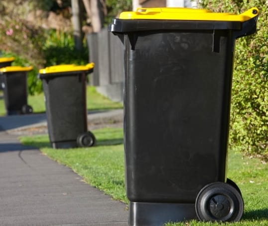 wheelie bin