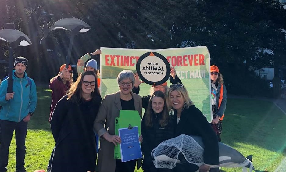 Greenpeace Oceans Campaigner Jessica Desmond, Conservation Minister Eugenie Sage, actor Robyn Malcolm (right), and her niece Sylvie.