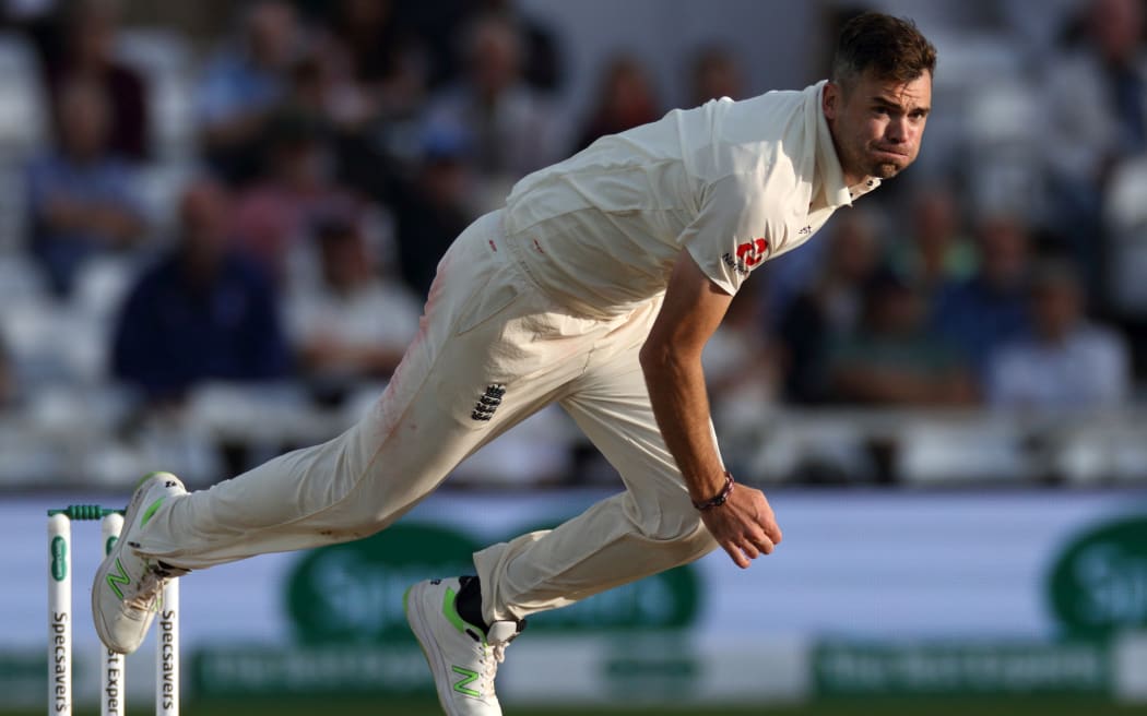 England pace bowler James Anderson has
equalled Ian Botham and the England record when he took his 27th five-wicket haul.