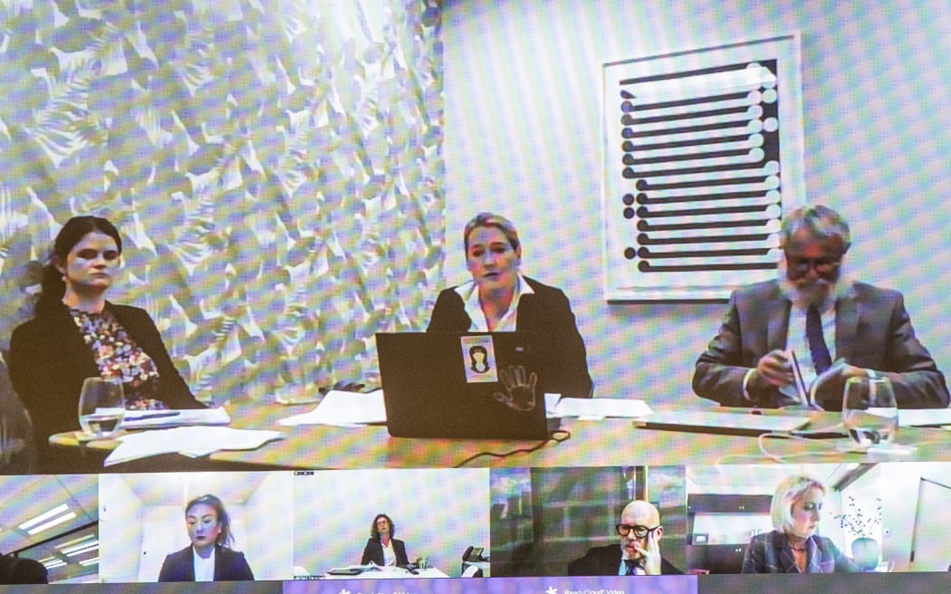22/02/2022  POOL 
Masjid attacks scope hearing
@ Wellington District court 
Pictured: L-R:  ?, Ms Kathryn Dalziel, centre, Nigel Hampton QC