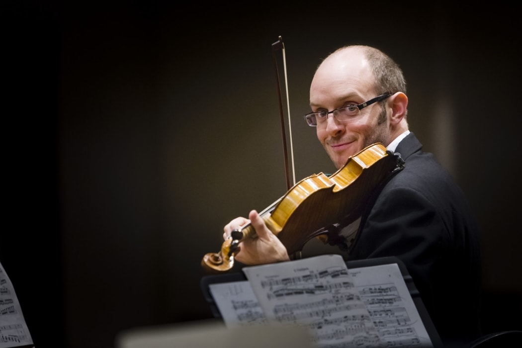 Andrew Beer violinist