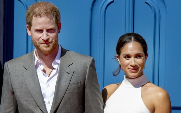 Prince Harry, Duke of Sussex and Meghan, Duchess of Sussex arrive at the townhall in Dusseldorf, on September 06, 2022, to give the kick-off of the One Year to Go event of the Invictus Games DUSSELDORF 2023 Photo: Albert Nieboer / Netherlands OUT / Point de Vue OUT (Photo by Albert Nieboer / Royal Press Europe / dpa Picture-Alliance via AFP)