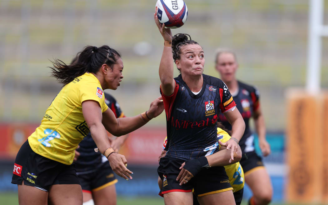 Renee Holmes in action during the round one Super Rugby Aupiki match between Chiefs Manawa and Hurricanes Poua.