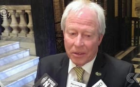 Environment Minister accused of GMO beat up