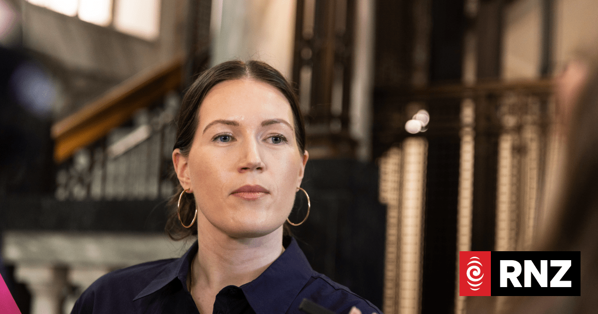 New Zealand to Require Citizenship Test with 75% Pass Mark from Late 2027