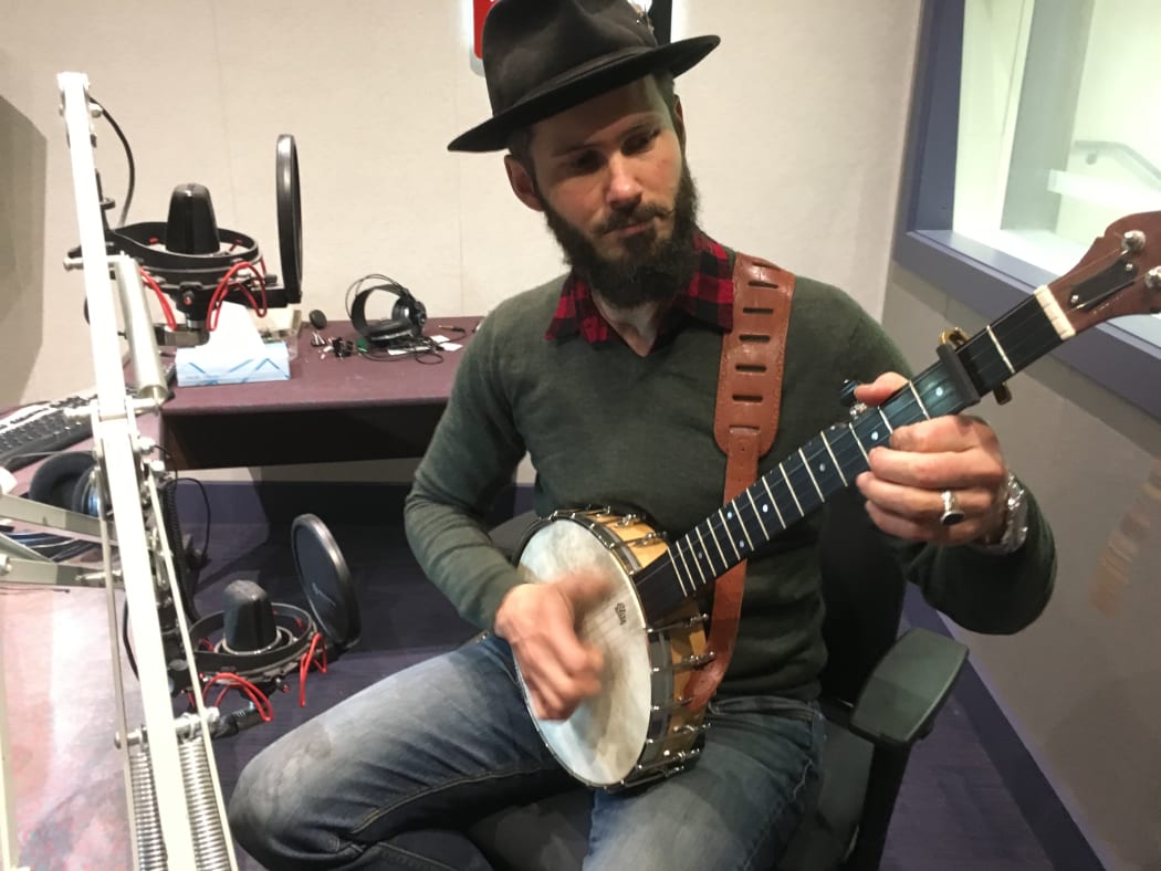 Nigel Wearne, Australian folk/country singer-songwriter