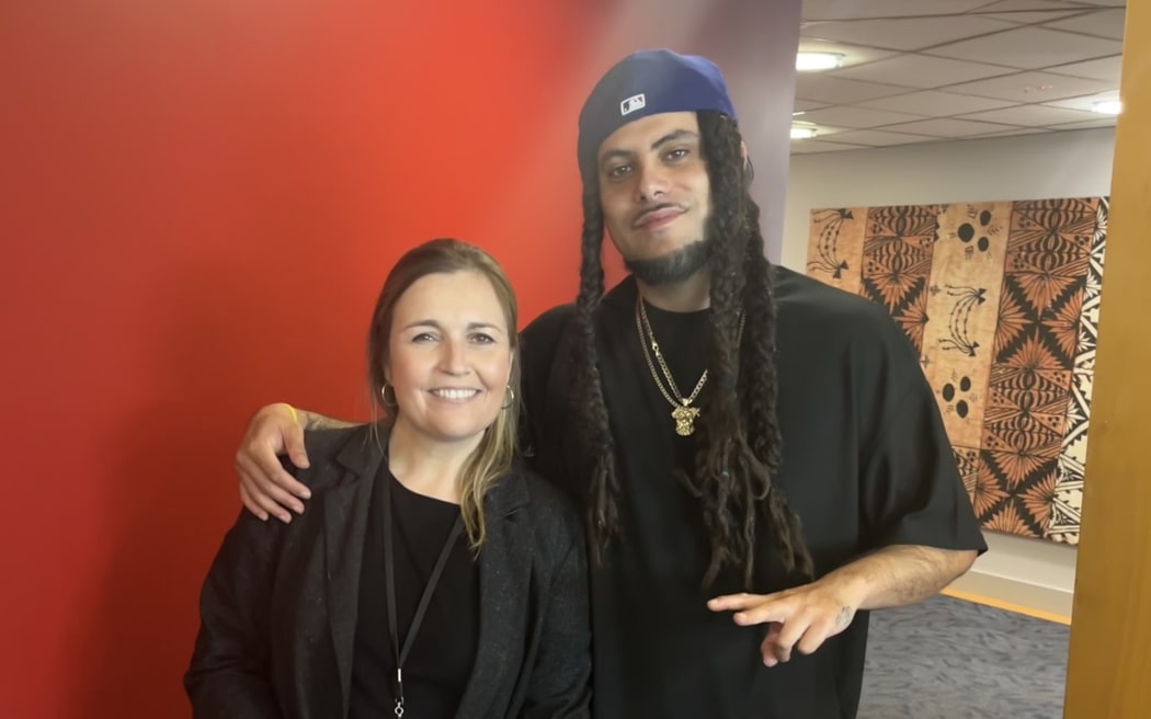 Charlotte Ryan and Melodownz