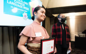 Lesieli Kotoa and Ethnic Affairs Minister Jenny Salesa at a NZ Chinese Language Week event at Parliament