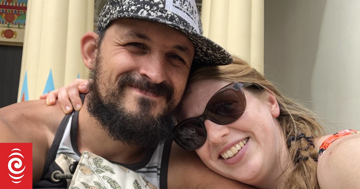 Auckland couple going without to help homeless youth - Vimarsana News
