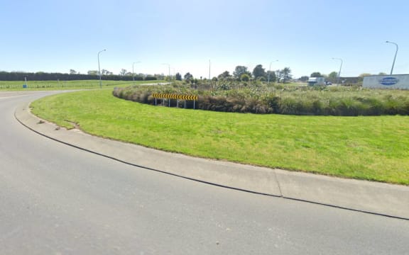 The roundabout where Maraekakaho Road, Longlands Road and State Highway 2 intersect.