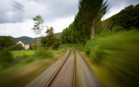 train move