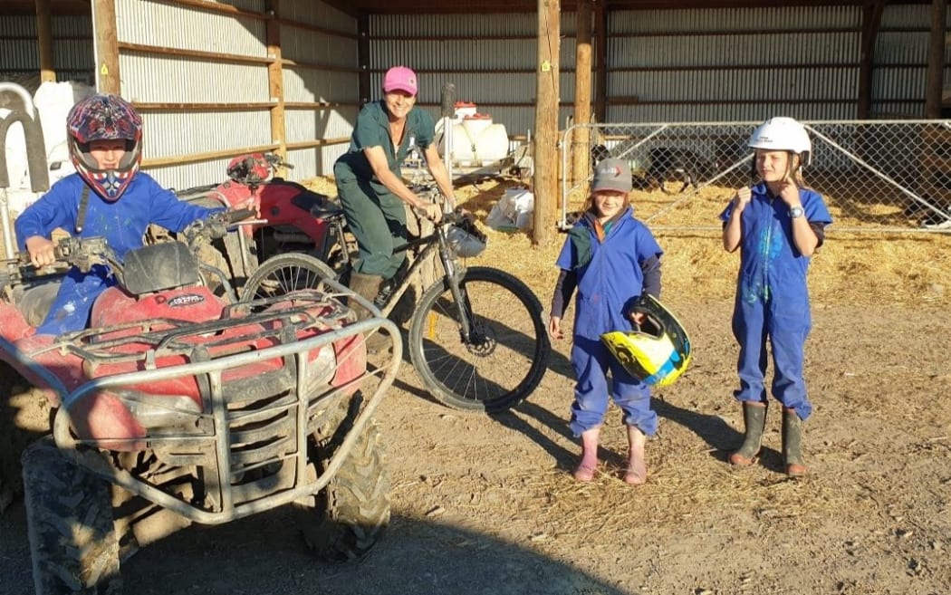 Benjamin, Lou, Anita and Angeles Mones-Cazon.
