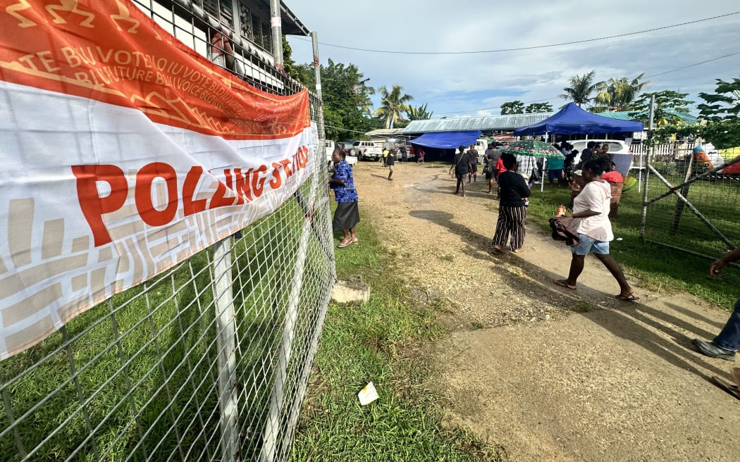 At one polling station RNZ Pacific visited this morning there was some minor confusion among some voters looking for their names on the list but other than that the voting process was progressing in a peaceful and orderly manner.