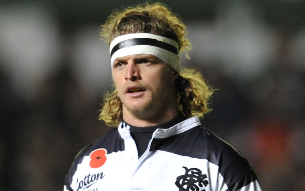 Nick Cummins in Barbarians mode against Leicester