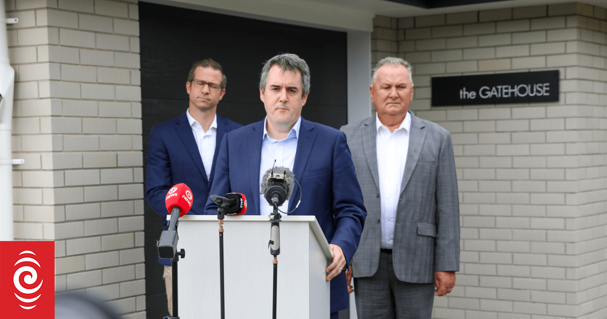 Watch: Ministers mark start of new granny flats rules