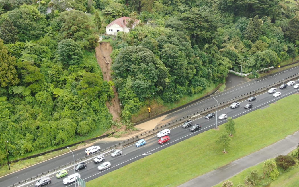 Traffic buildup in Hutt Valley