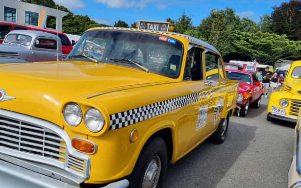 Boycott call doesn't take shine off Americarna | RNZ