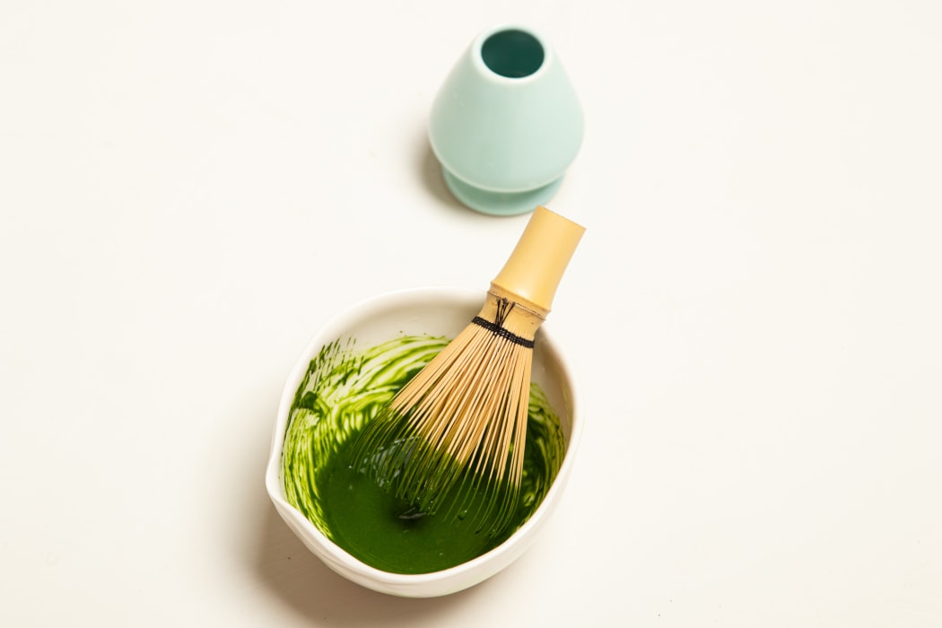 Matcha chasen.