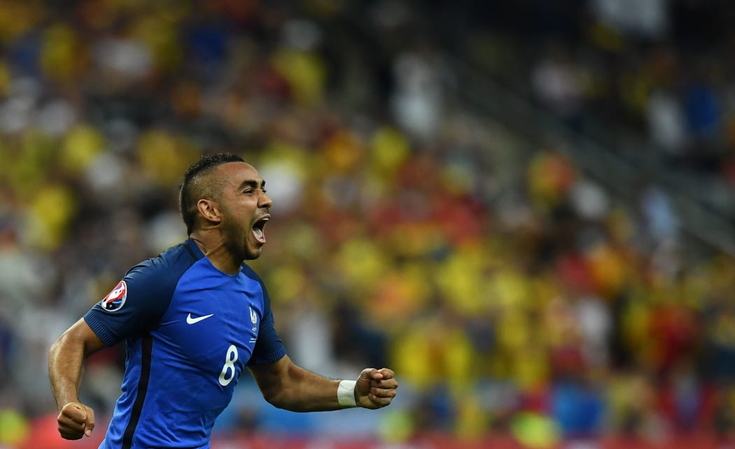 France's Dimitri Payet celebtrates his goal against Romania at Euro 2016.