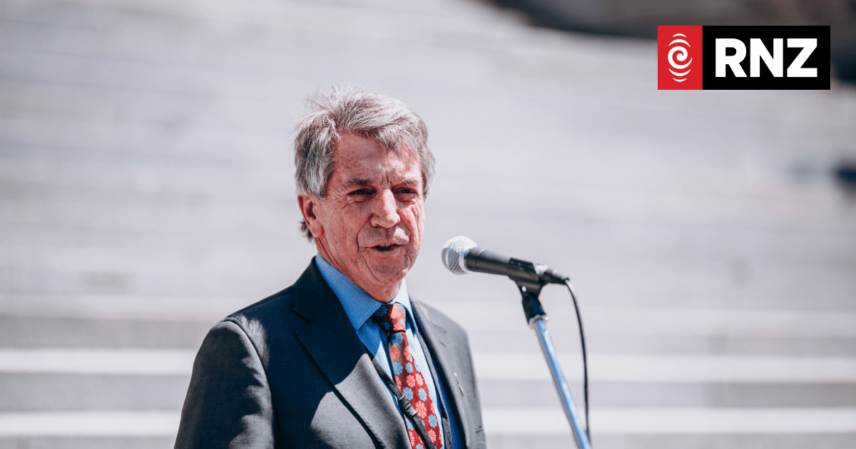 Chief Ombudsman Peter Boshier to stay, despite resigning over age rule - Vimarsana News