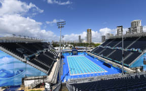 A general view shows the swimming pool and spectator stands of the Optus Aquatic Centre (GAC), ahead of the 2018 Gold Coast Commonwealth Games, on March 31, 2018. / AFP PHOTO / Anthony WALLACE