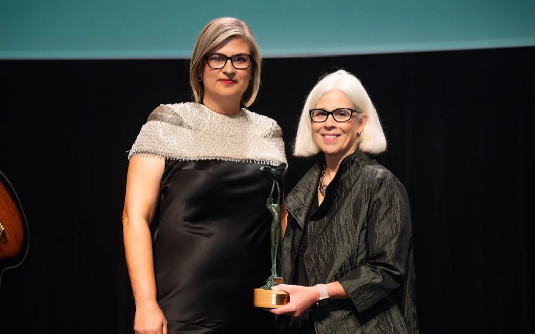 Kea World Class Winner, Maia Nuku with Vice-Chancellor Professor Dawn Freshwater, Waipapa Taumata Rau, University of Auckland.