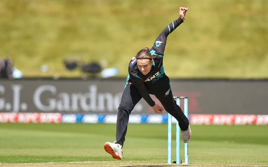 White Ferns bowler Lea Tahuhu.